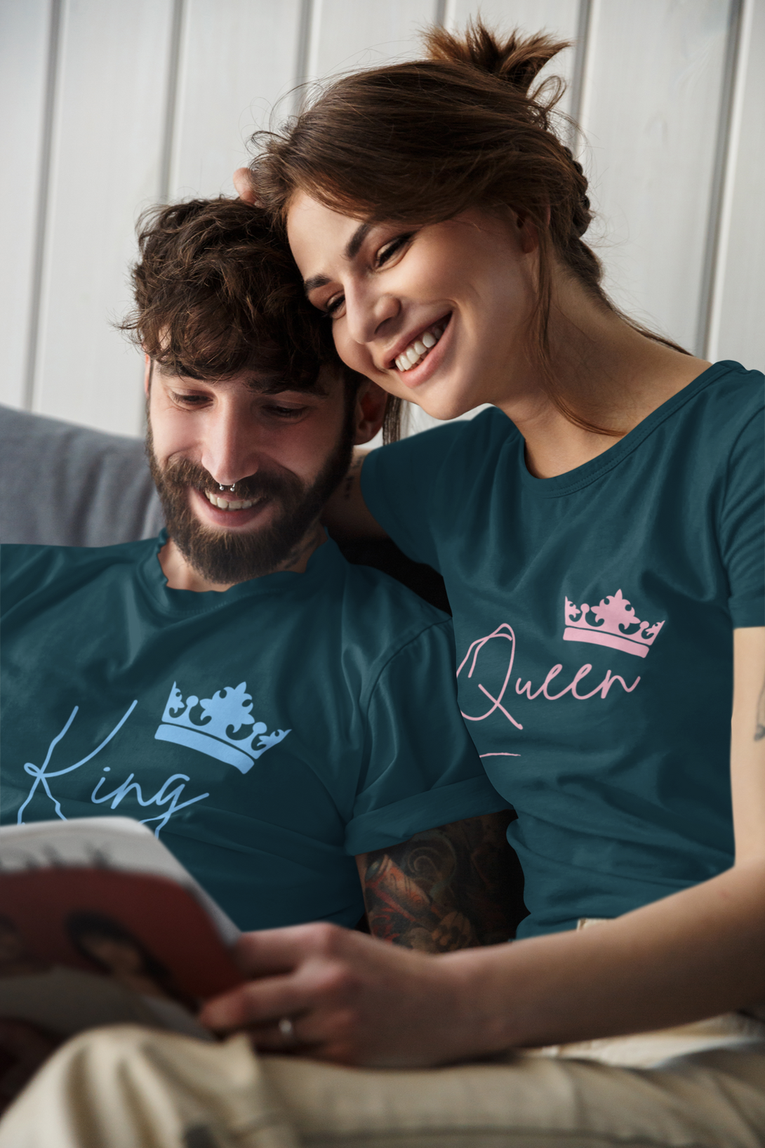 King & Queen Crown Couple T Shirt - WowWaves