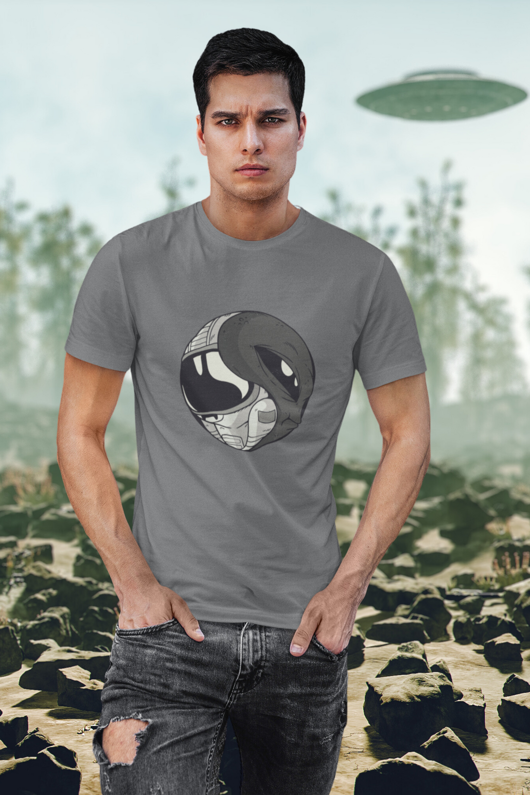 Alien Astronaut Printed T-Shirt For Men - WowWaves - 2