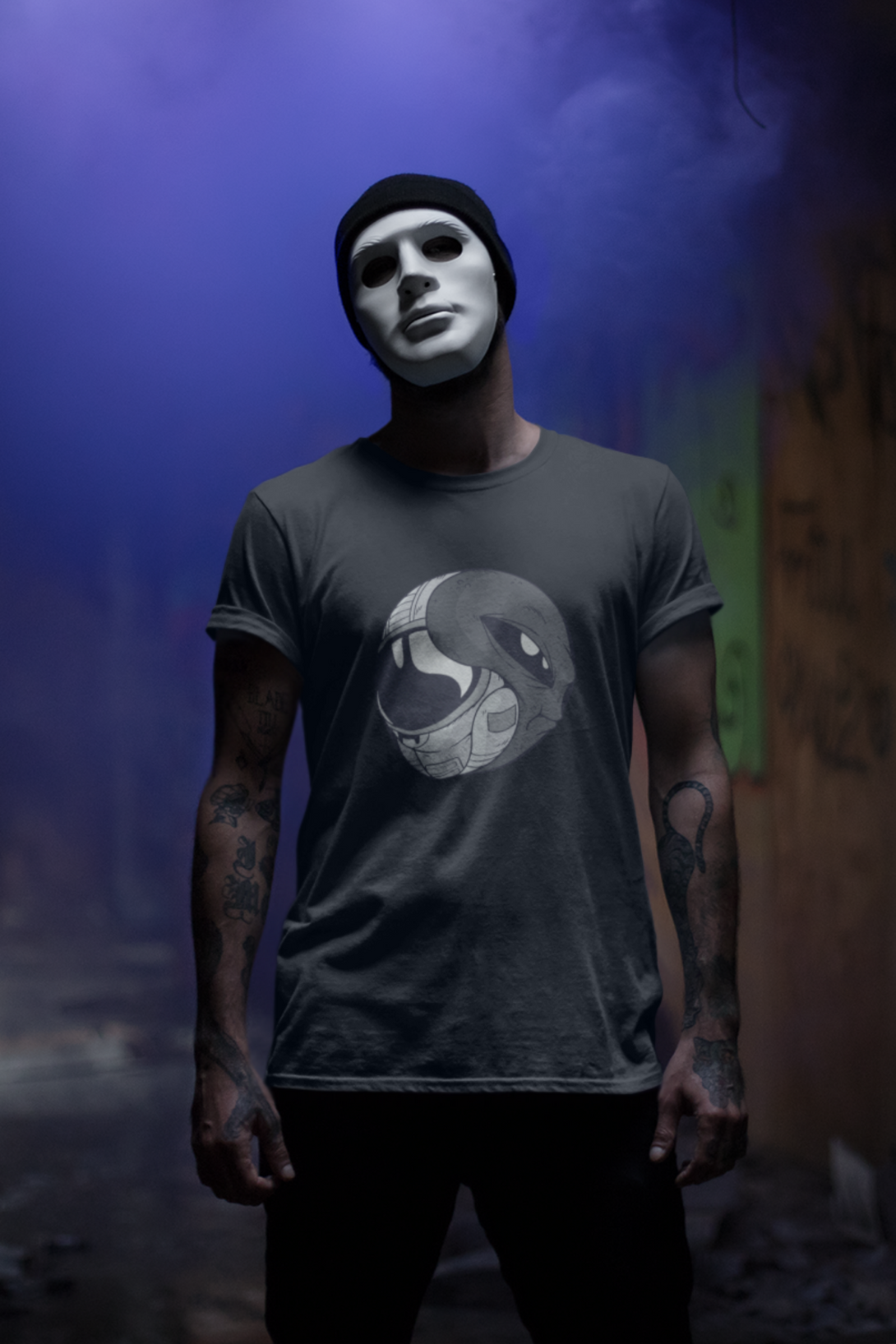 Alien Astronaut Printed T-Shirt For Men - WowWaves