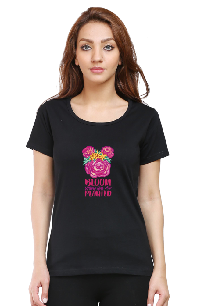 Blooming Flowers Printed Scoop Neck T-Shirt For Women - WowWaves - 8