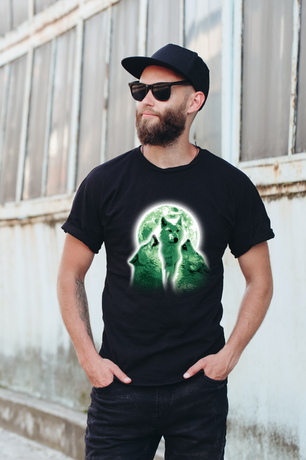 Wolves Howling Printed T-Shirt For Men - WowWaves