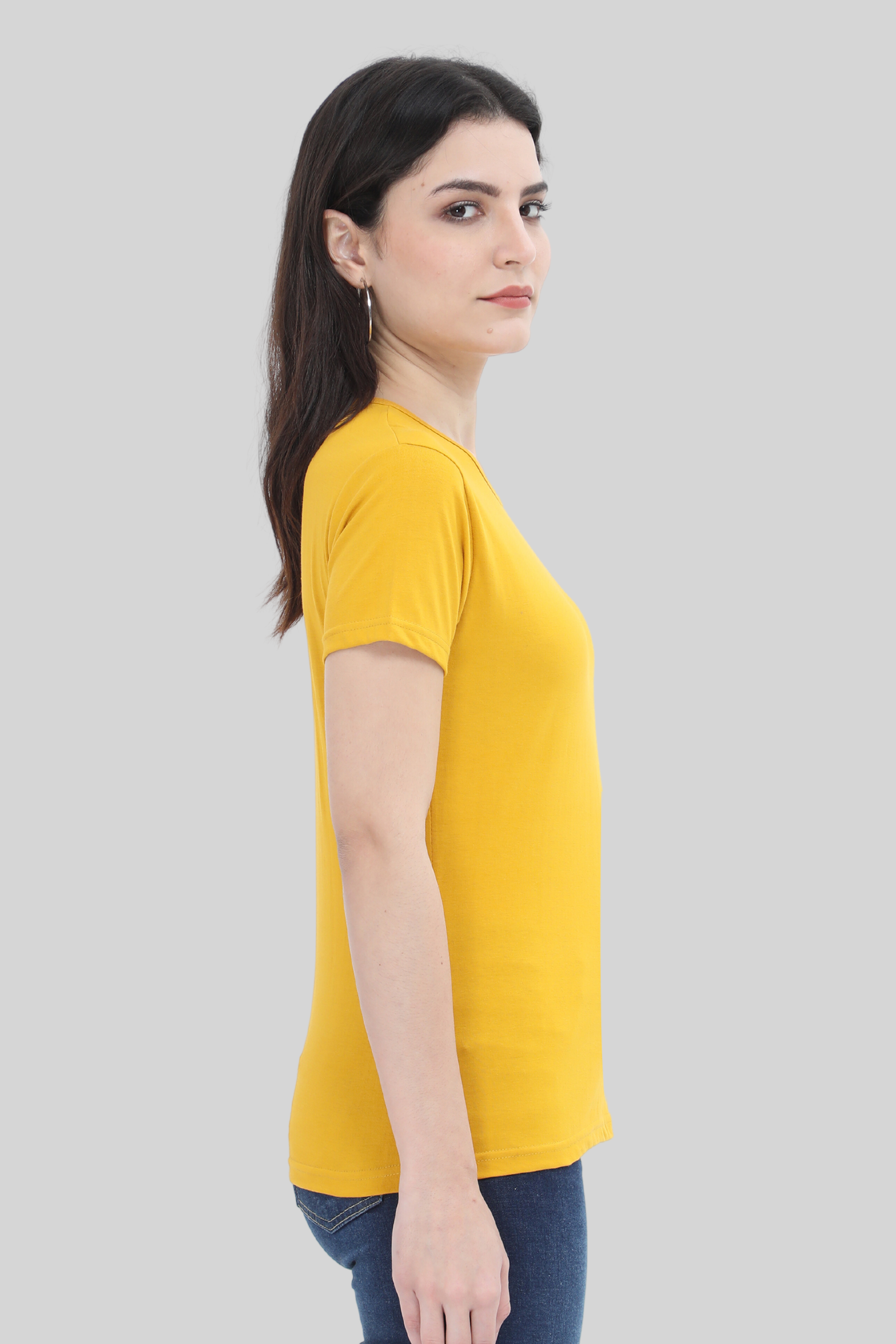 yellow scoop neck t shirt