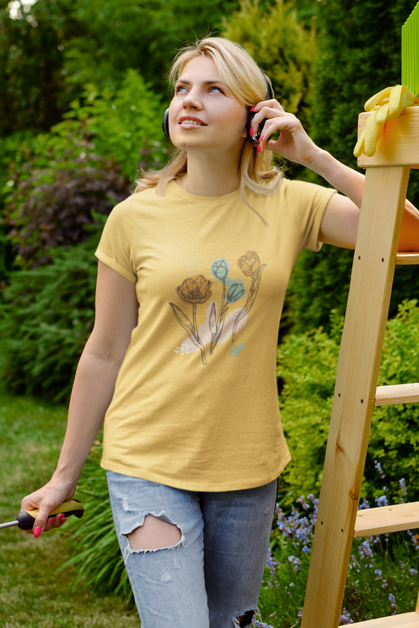 Organic Tulip Printed T-Shirt For Women - WowWaves
