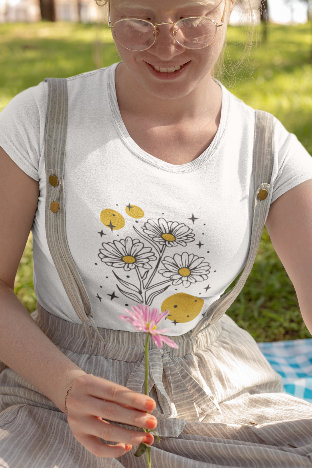Sparkling Flowers Printed Scoop Neck T-Shirt For Women - WowWaves - 6