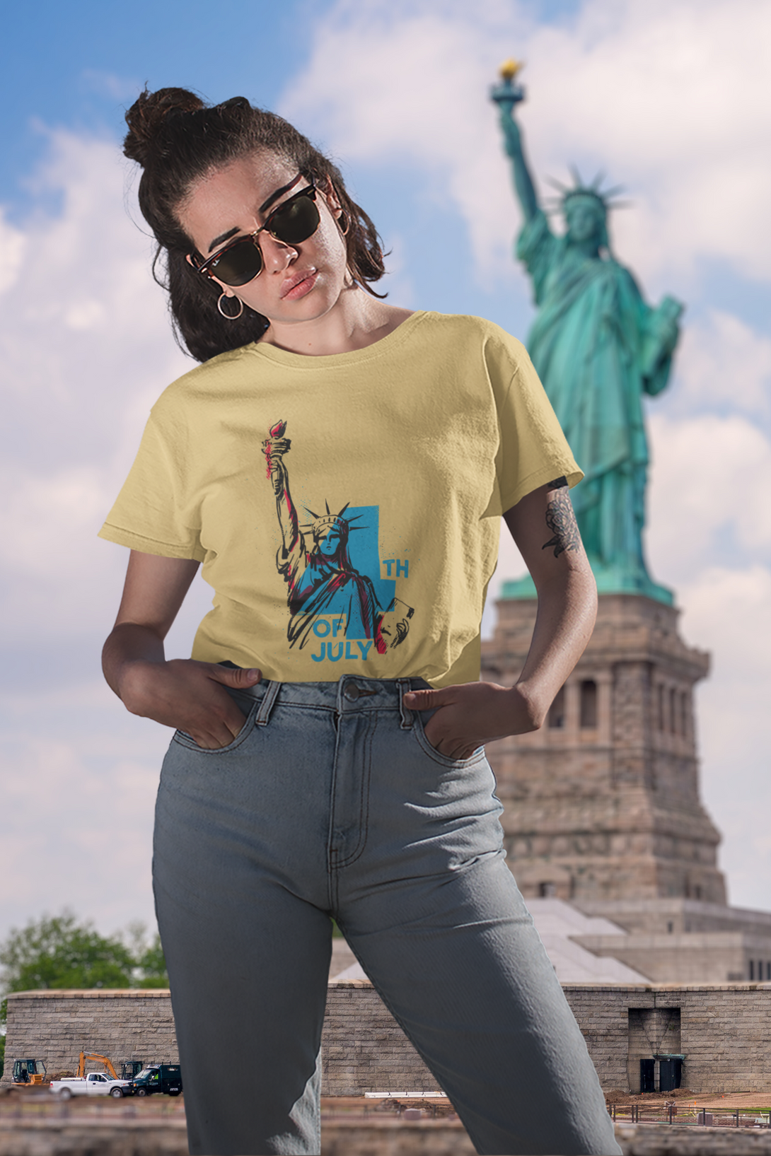 Statue Of Liberty Vintage Printed T-Shirt For Women - WowWaves - 4