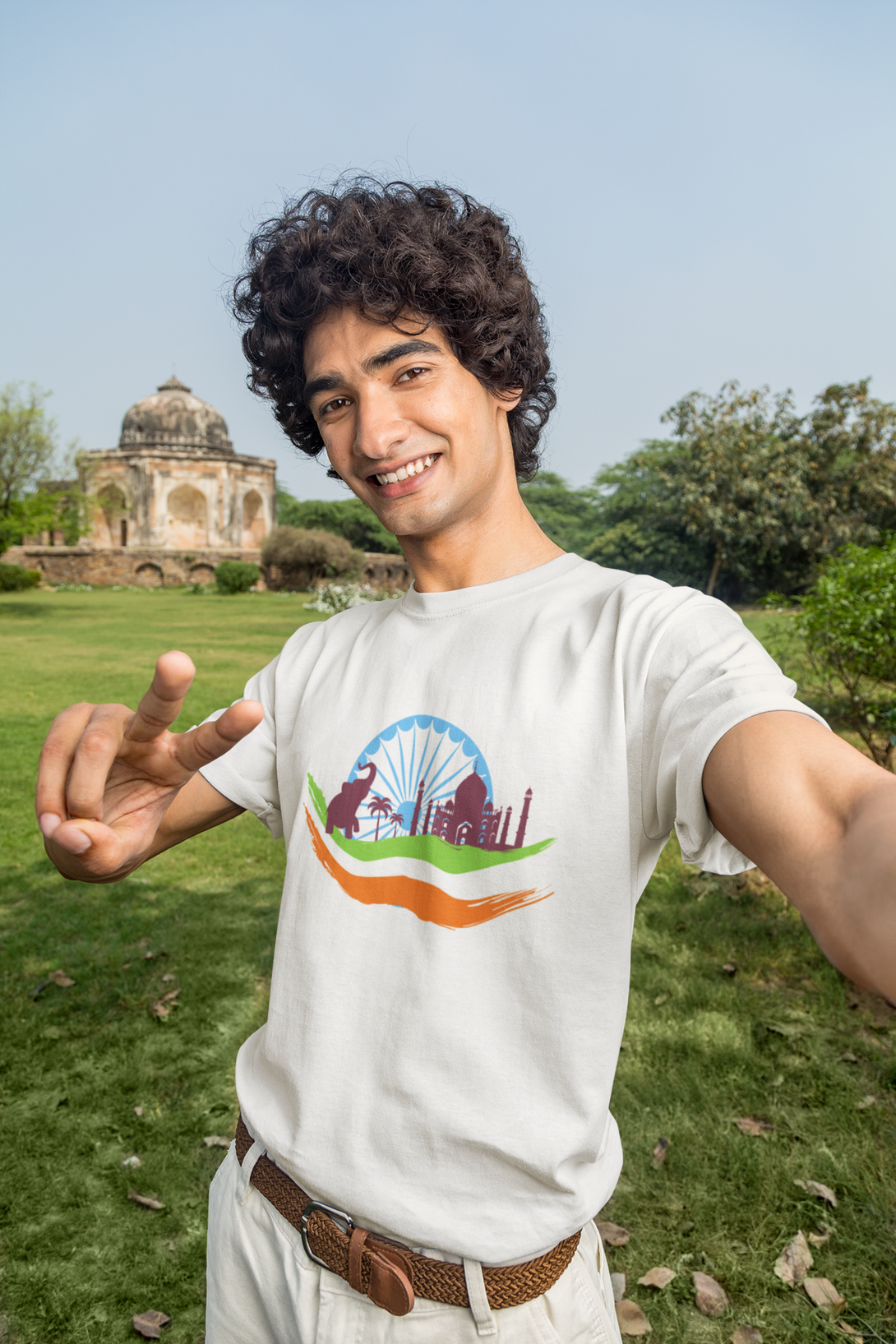 India Monument White Printed T-Shirt For Men - WowWaves - 3