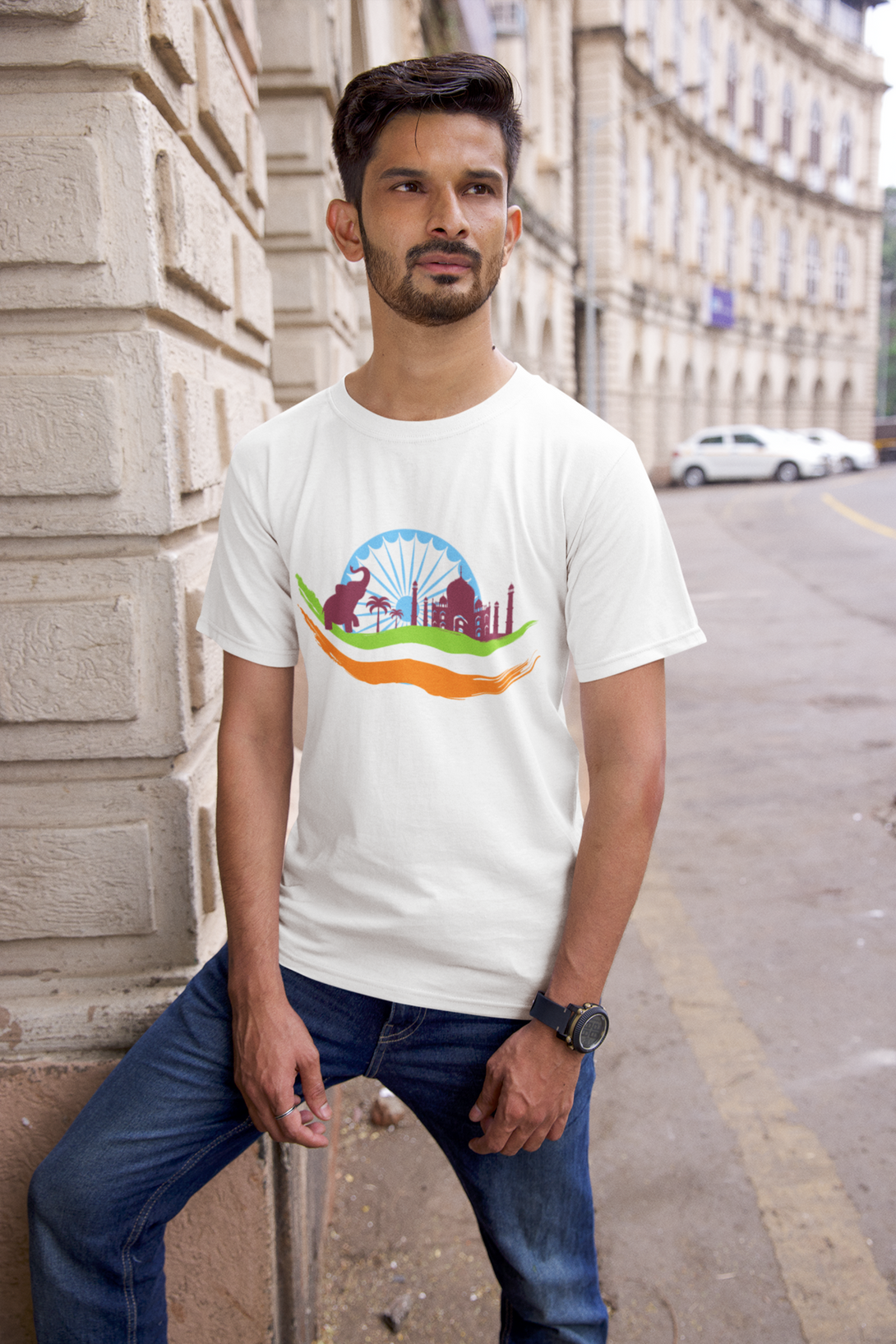 India Monument White Printed T-Shirt For Men - WowWaves